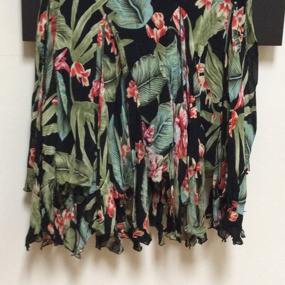 NWT Soft Flowing Nostalgia Blouse and Matching  Skirt Sz M - Picture 4 of 8